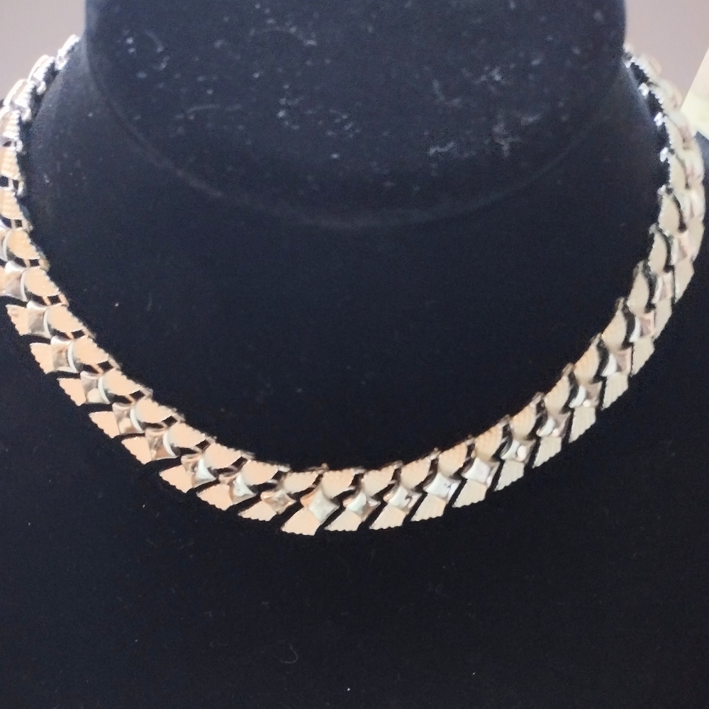Coro Textured V-Length Silver Necklace Signed